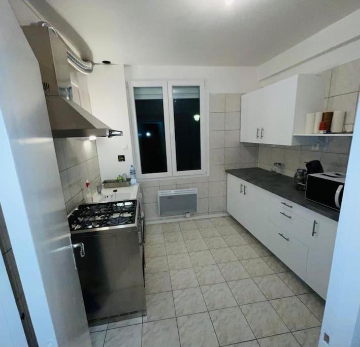 Best Holliday Home For Family Newly Renovated Garges-lès-Gonesse Eksteriør billede