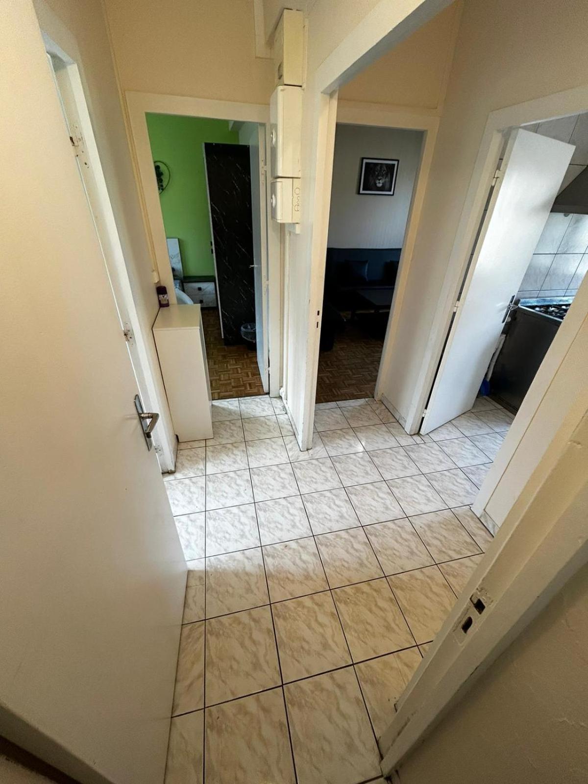Best Holliday Home For Family Newly Renovated Garges-lès-Gonesse Eksteriør billede